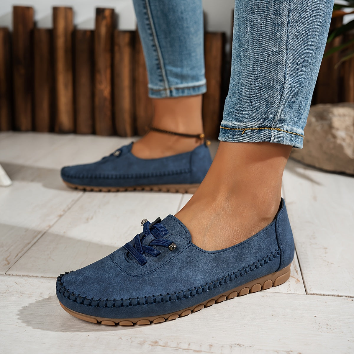 Orthelia – Soft Moccasins with Full Support for Sensitive Feet