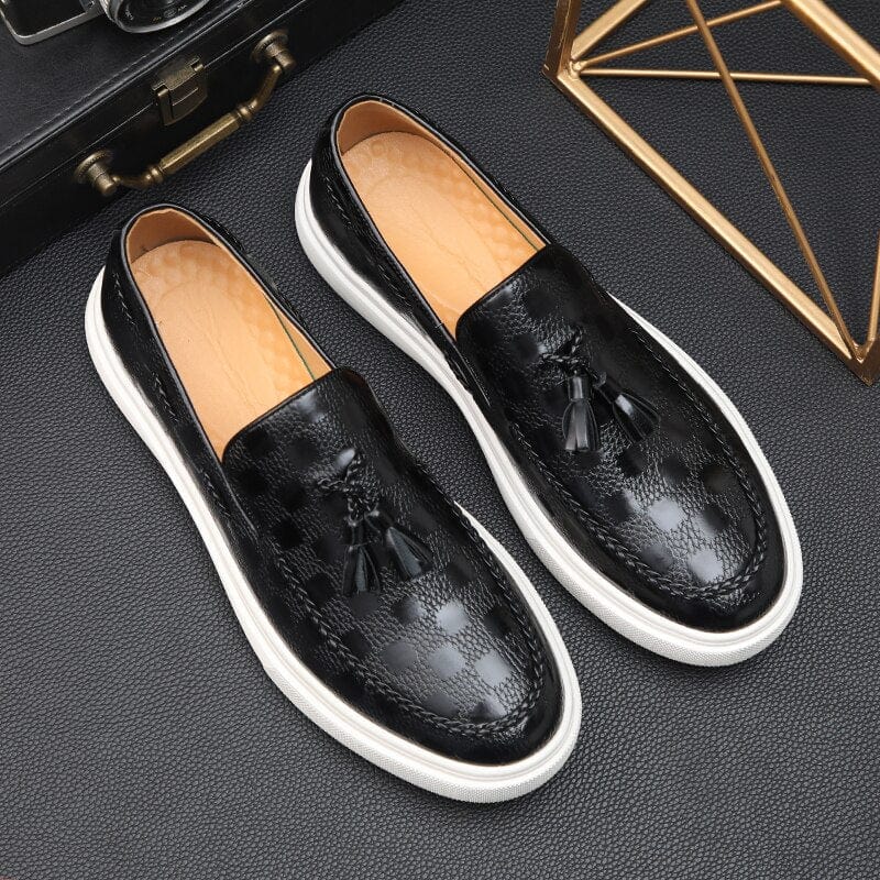 Kent Noir Handcrafted Sneakers