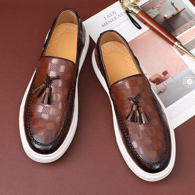 Kent Noir Handcrafted Sneakers
