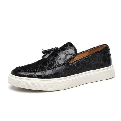 Kent Noir Handcrafted Sneakers